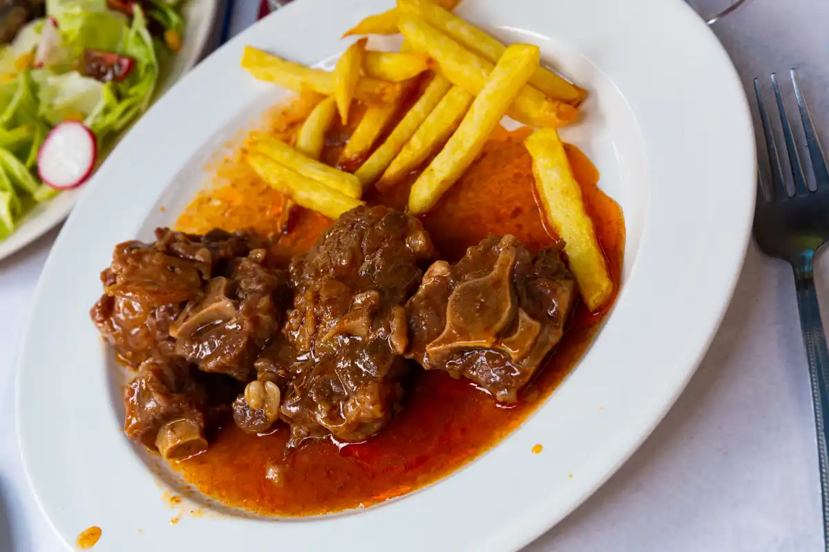 Rabo de toro, oxtail braised until falling from the bone