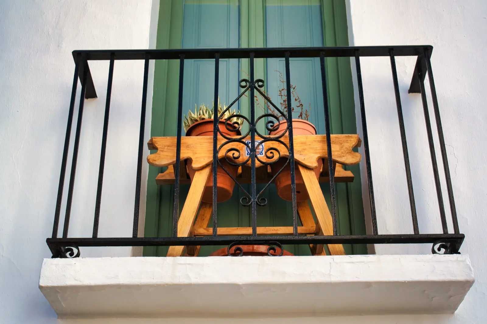 Frigiliana balcony with flowers