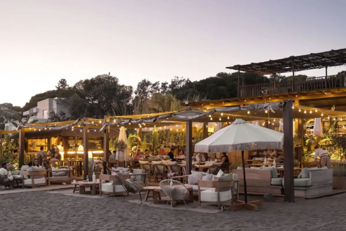 Salduna Beach club in Estepona