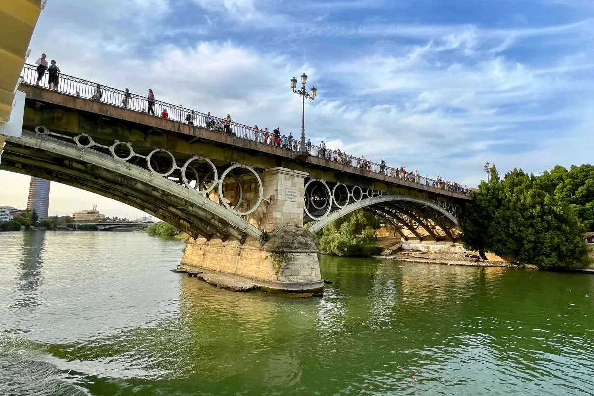 Seville in a day spainonfoot 8