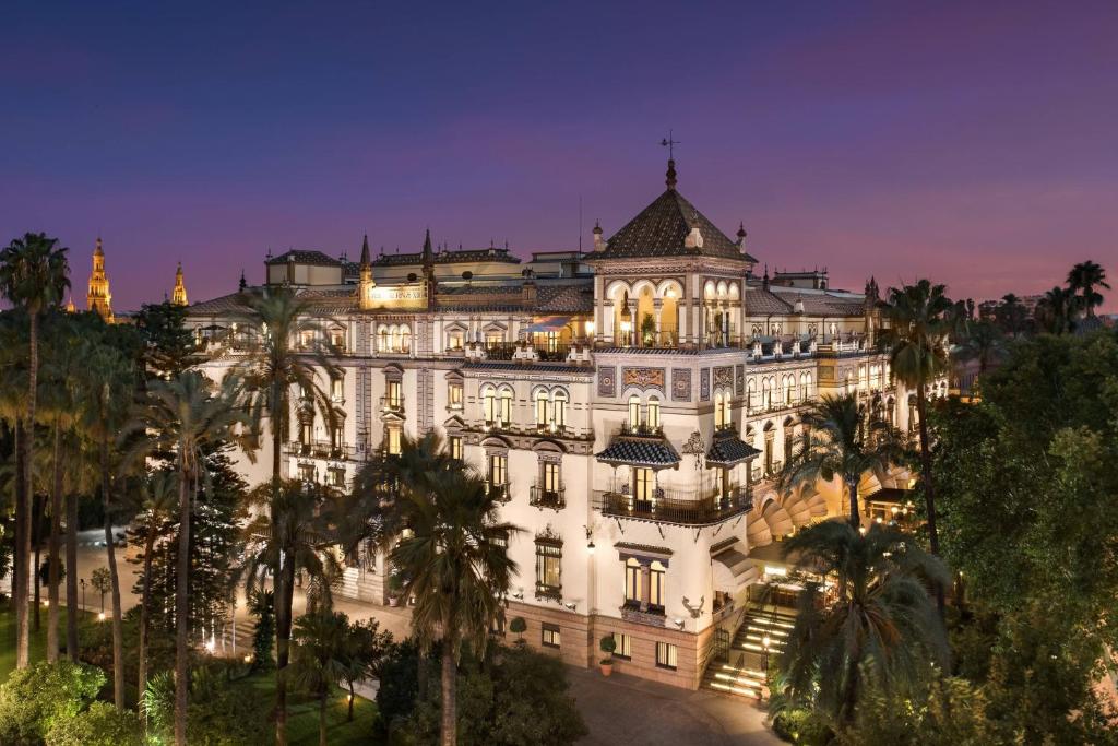 Ornate Moorish Revival courtyard inside Hotel Alfonso XIII Seville
