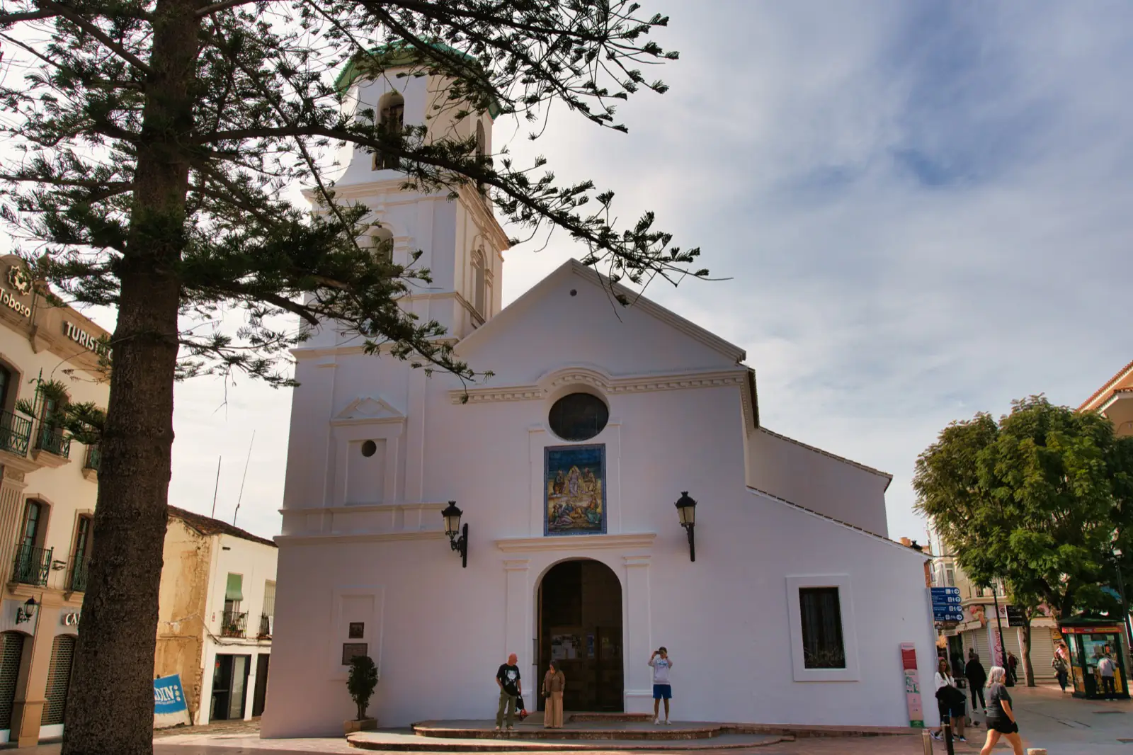 El Salvador Church Nerja
